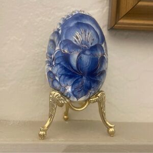 Vintage Blue Floral Decorative porcelain Egg with gold three leg Stand